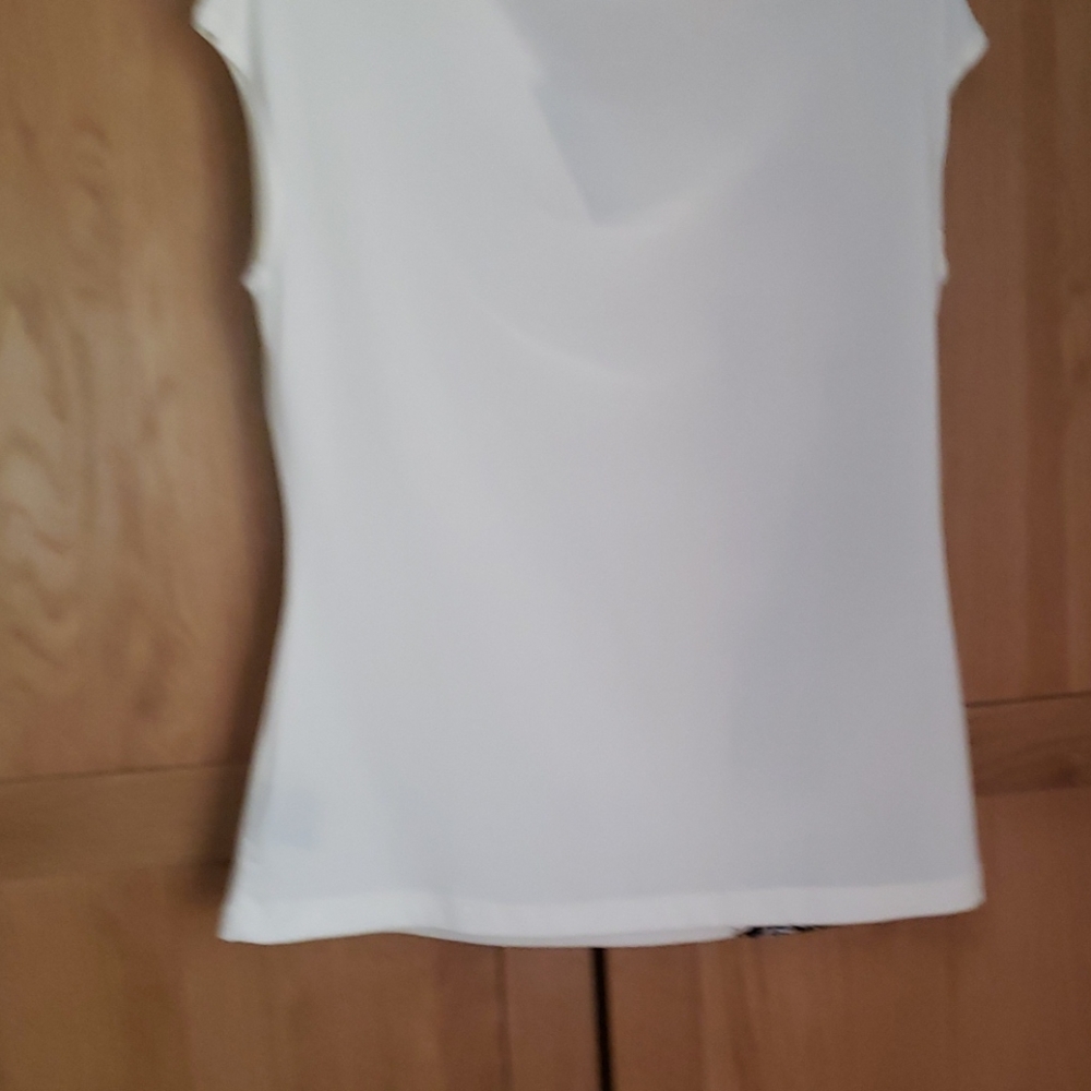 Top - Picture 2 of 2